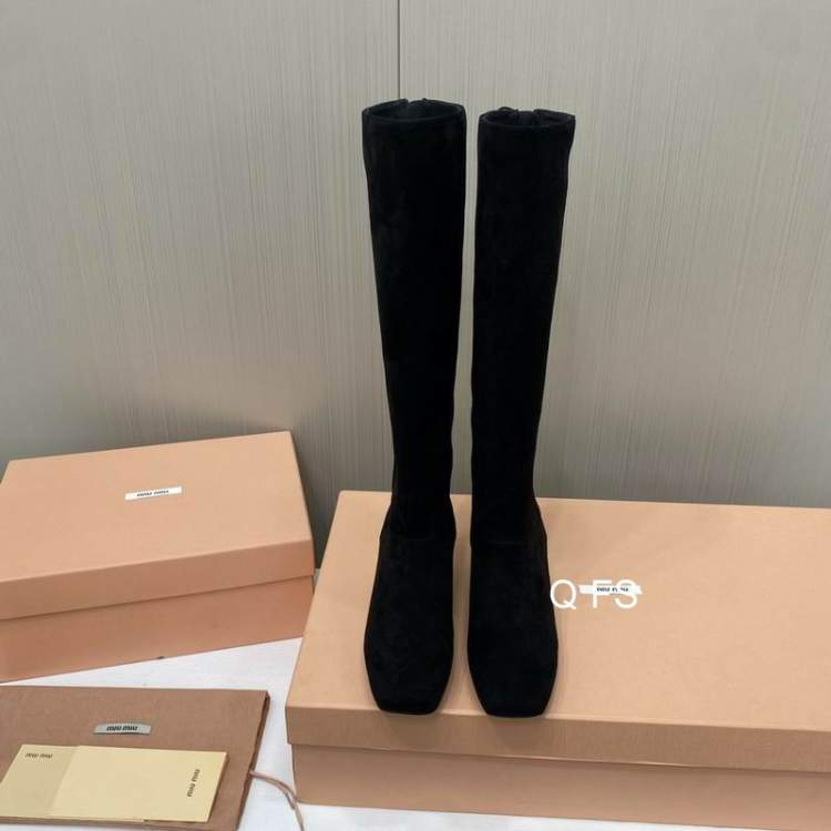 Picture of Miumiu Shoes _SKUMiuMiusz35-40FS081017947